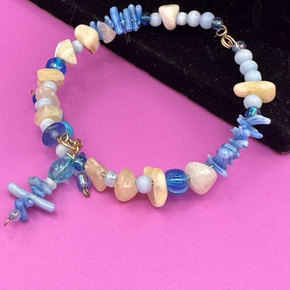 Handmade beaded adjustable bracelet